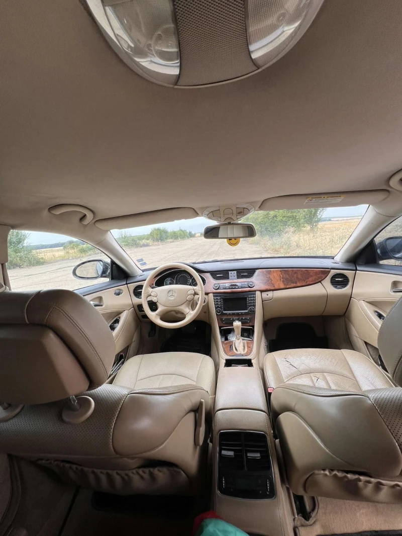 Mercedes-Benz CLS 320 W219, снимка 6 - Автомобили и джипове - 52892564