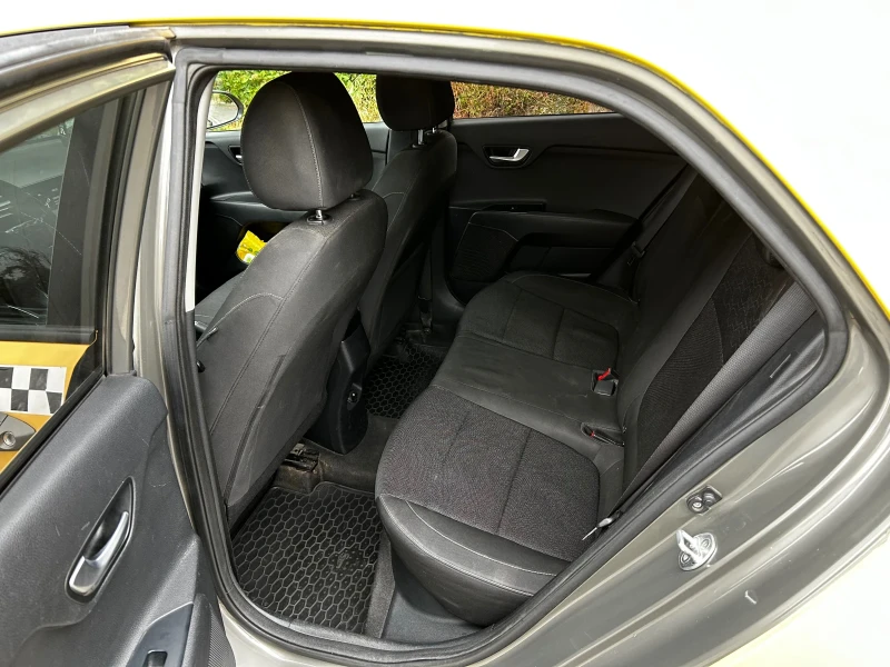 Kia Rio 1.25, снимка 9 - Автомобили и джипове - 52160963