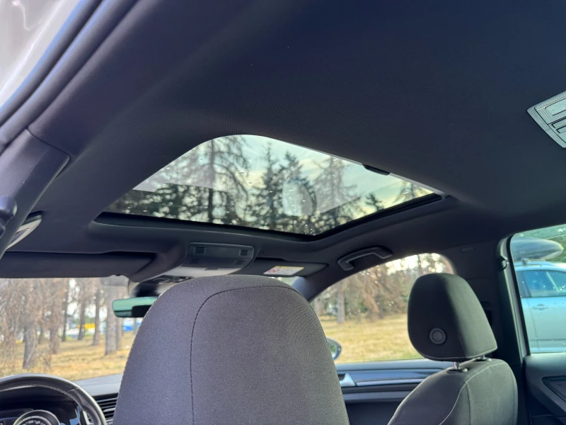 VW Golf R, снимка 14 - Автомобили и джипове - 52024600