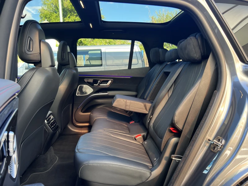 Mercedes-Benz EQS 580 SUV/AMG/4M/HYPERSCREEN/BURMES/PANO/HEAD UP/360, снимка 14 - Автомобили и джипове - 52212035