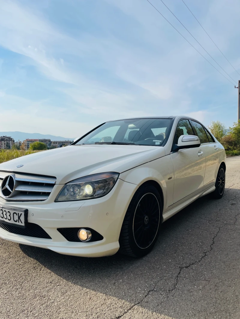 Mercedes-Benz C 320, снимка 2 - Автомобили и джипове - 52513120