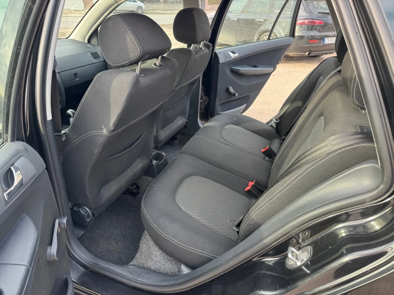 Skoda Fabia 1.4, снимка 9 - Автомобили и джипове - 52888372