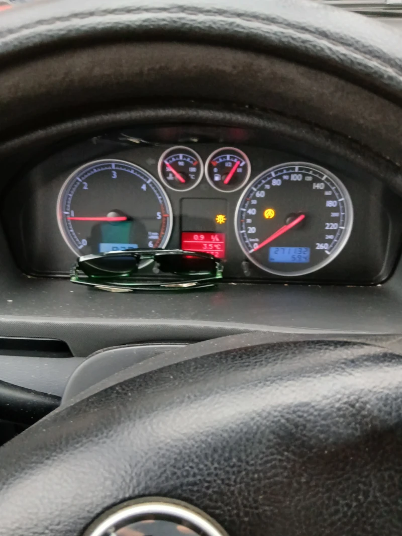 VW Sportsvan, снимка 6 - Автомобили и джипове - 53021601