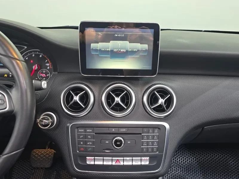 Mercedes-Benz A 200 W176 | Mobile.bg � ����������� 13