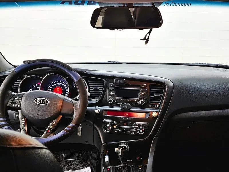 Kia K5 Lpi Luxury, снимка 11 - Автомобили и джипове - 55086940