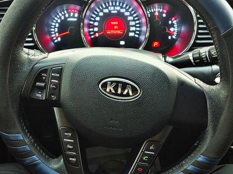 Kia K5 Lpi Luxury, снимка 10 - Автомобили и джипове - 55086940