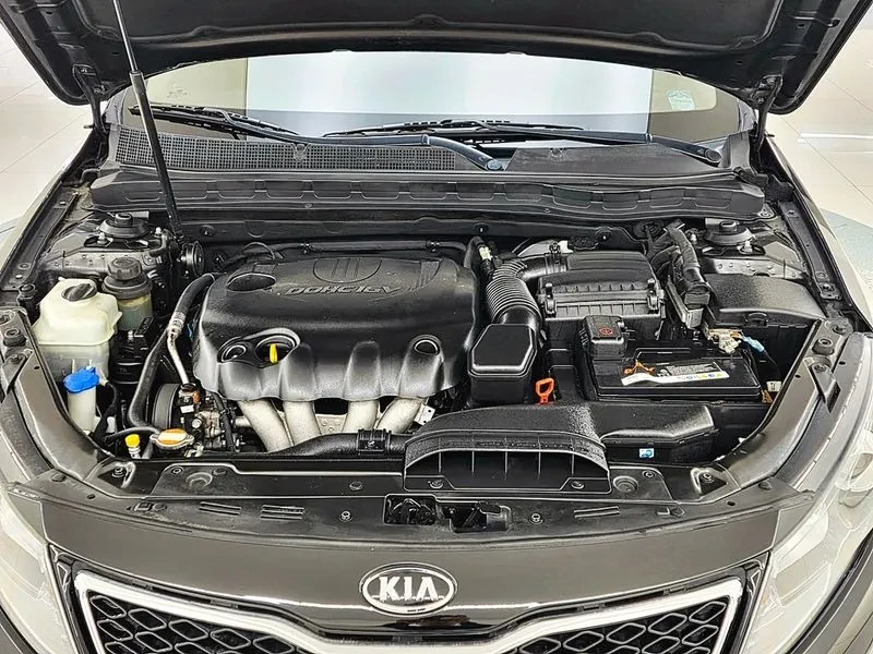 Kia K5 Lpi Luxury, снимка 8 - Автомобили и джипове - 55086940
