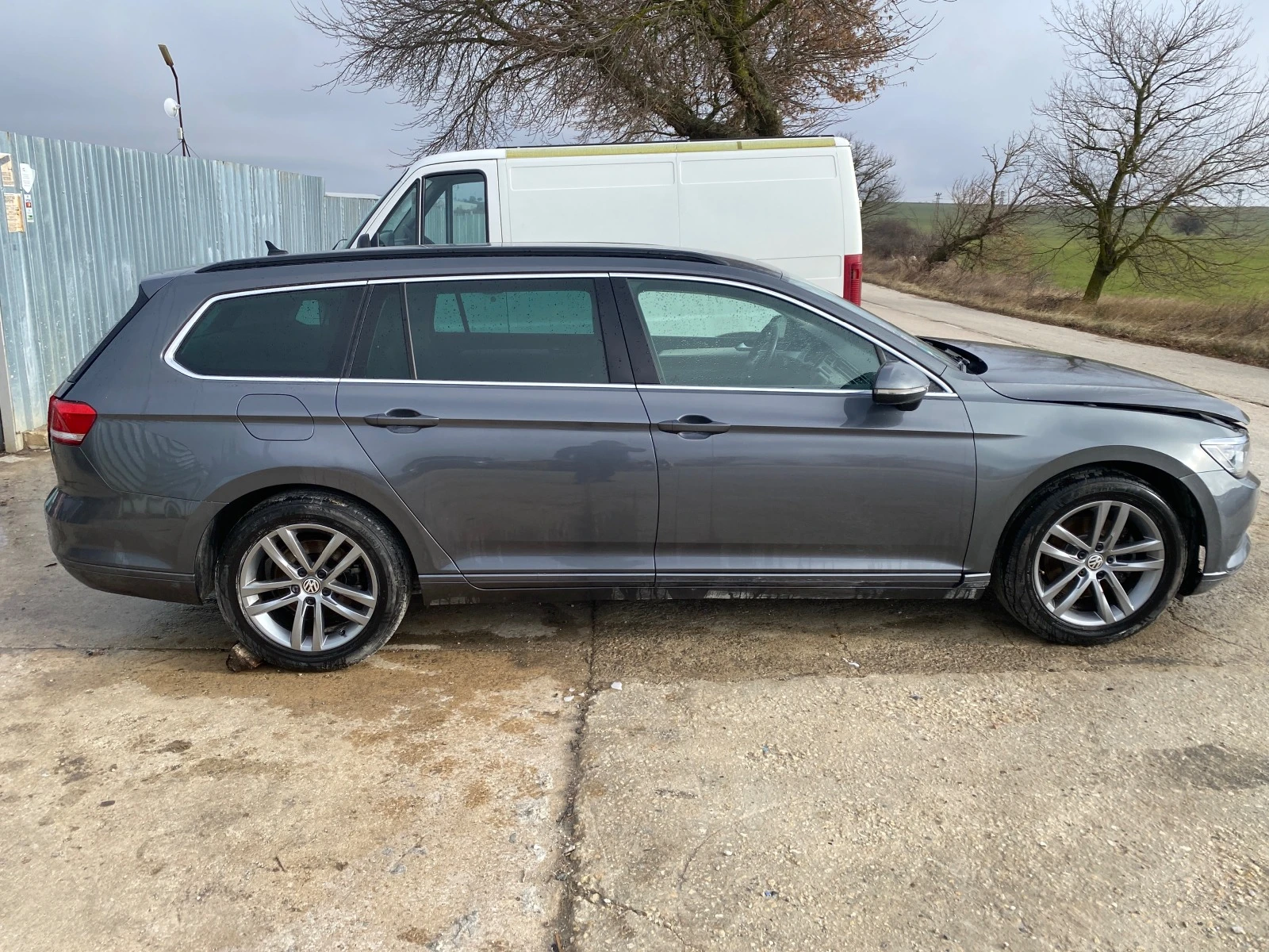 VW Passat 2.0 TDI DSG - изображение 4