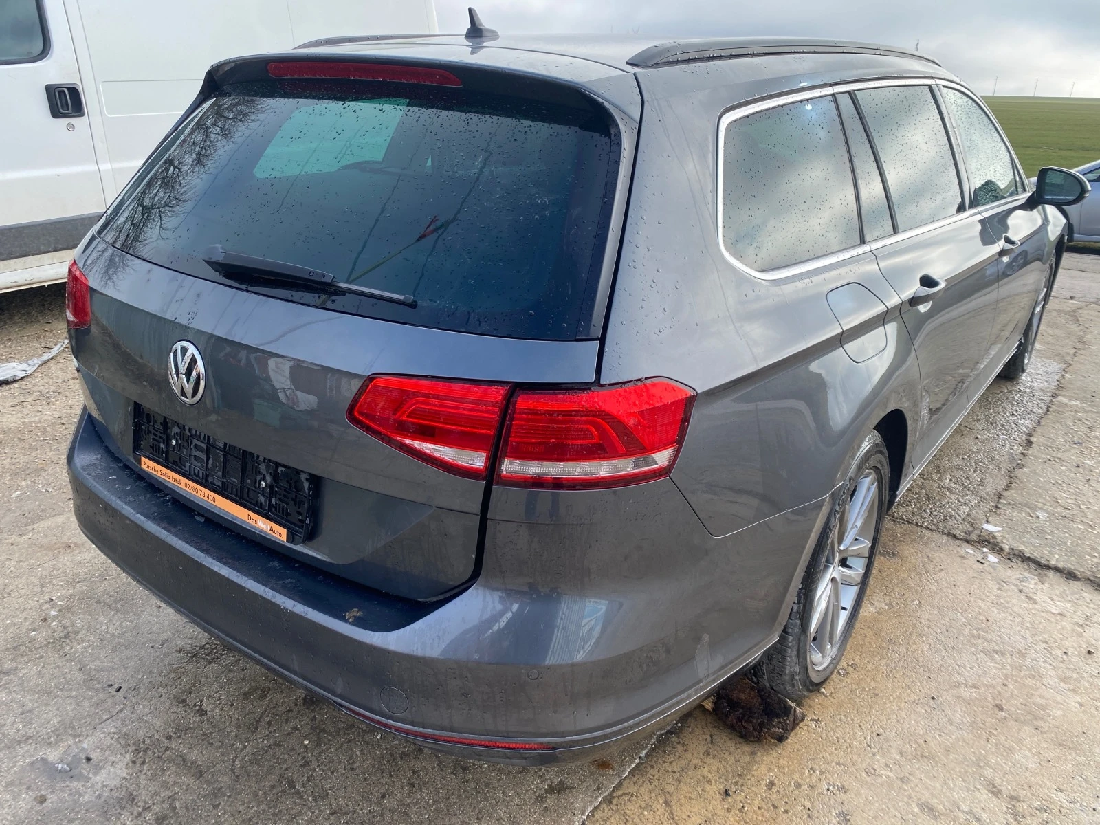 VW Passat 2.0 TDI DSG - изображение 7