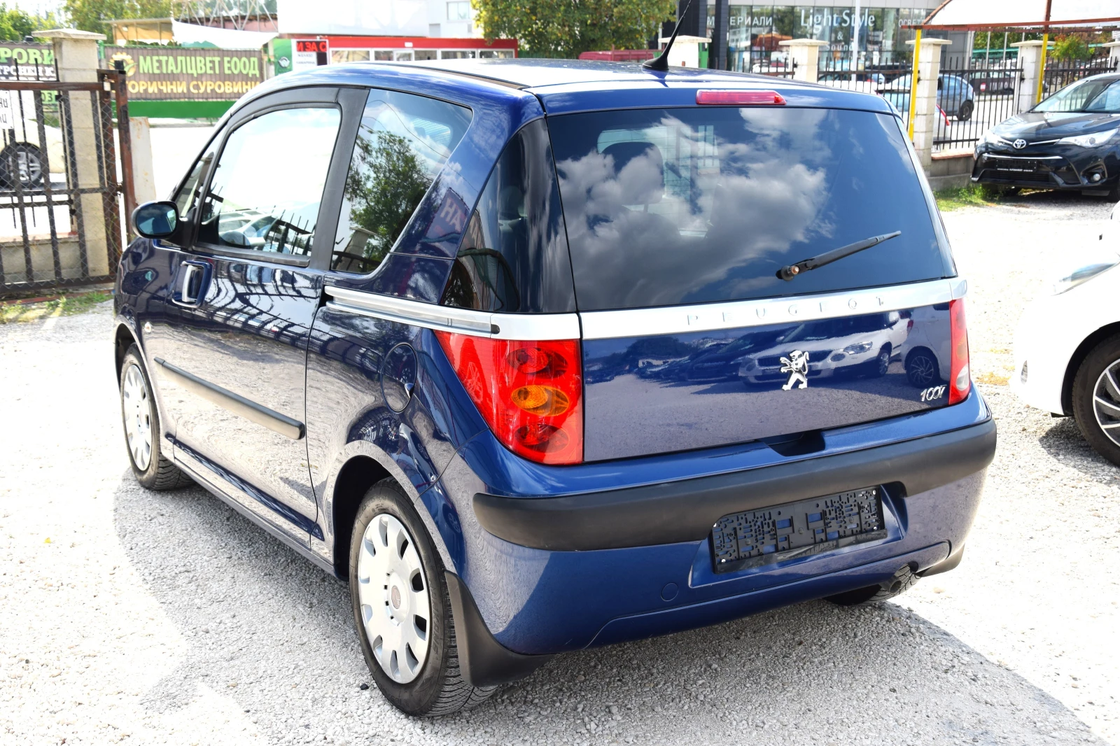 Peugeot 1007 ТRENDY 1.4 - изображение 5