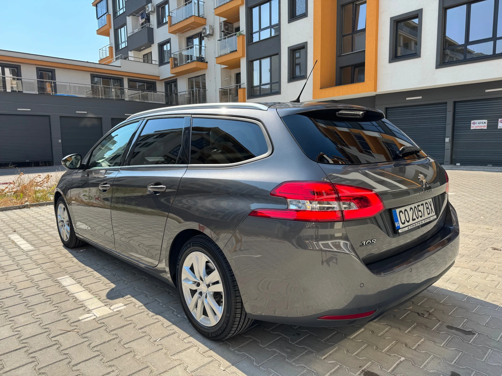 Peugeot 308 1.5 BlueHDI 130к.с Кожа/Панорама/Car Play - изображение 4