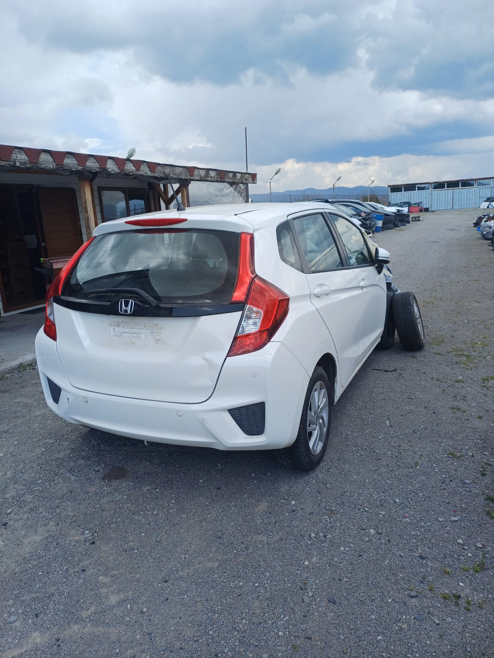 Honda Jazz 1.3i-102кс.На части - изображение 3
