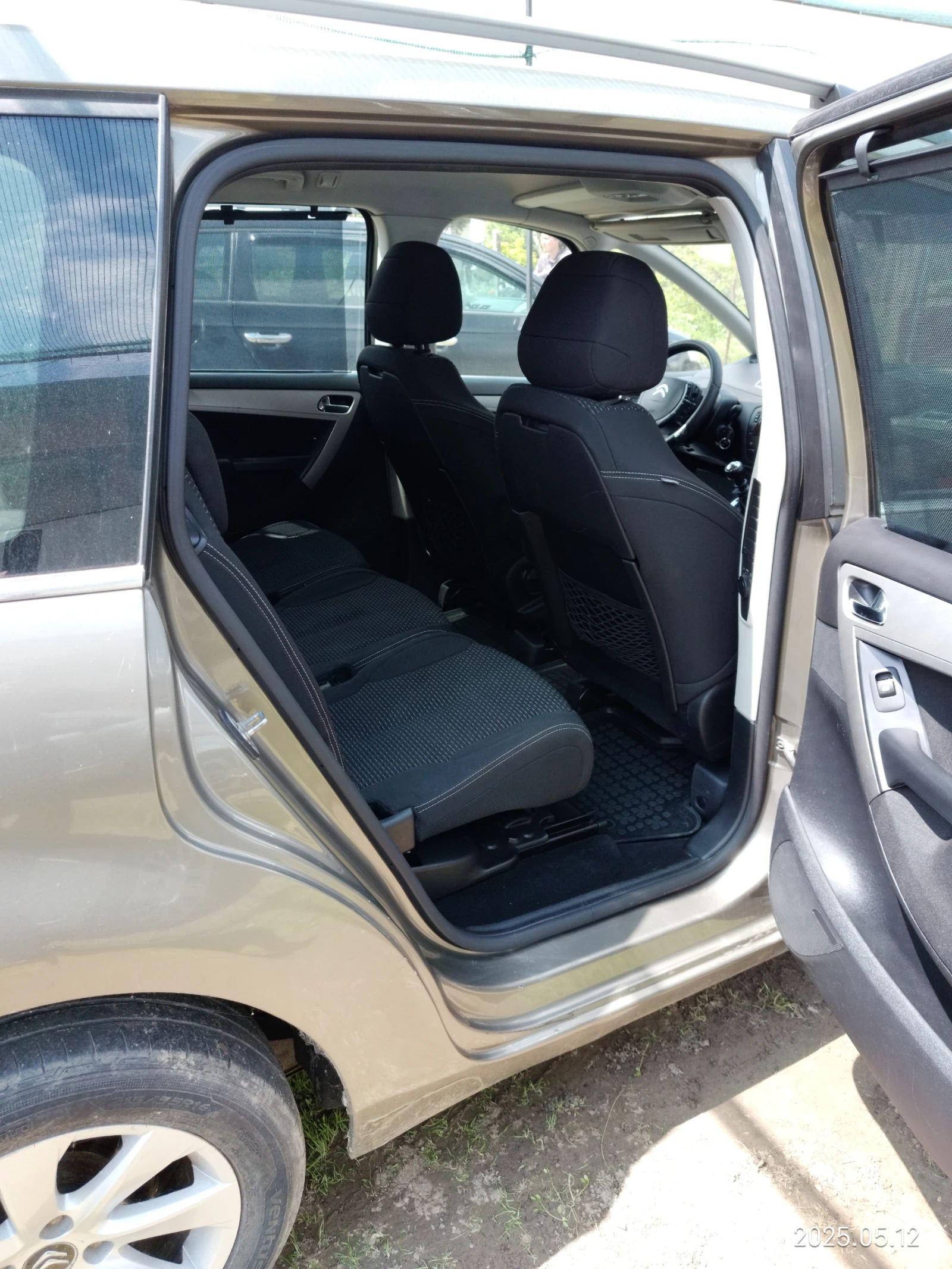 Citroen Grand C4 Picasso 1.6hdi 112кс 7местен - изображение 3