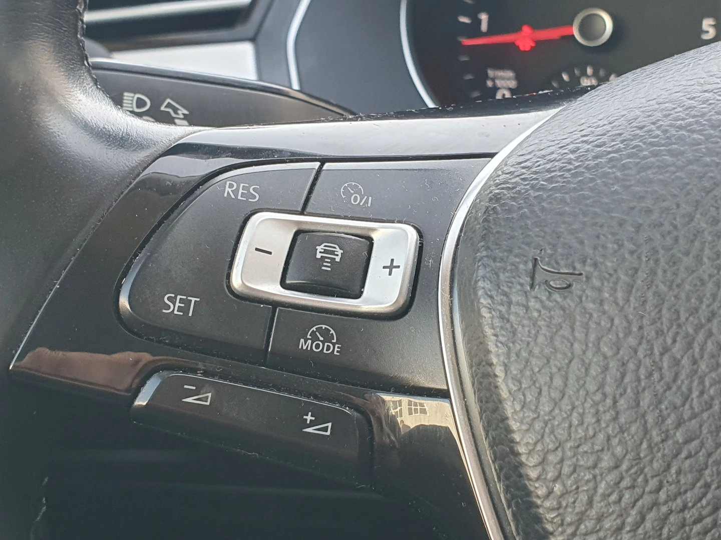 VW Passat Comfortline 2.0TDI BMT | Mobile.bg   15