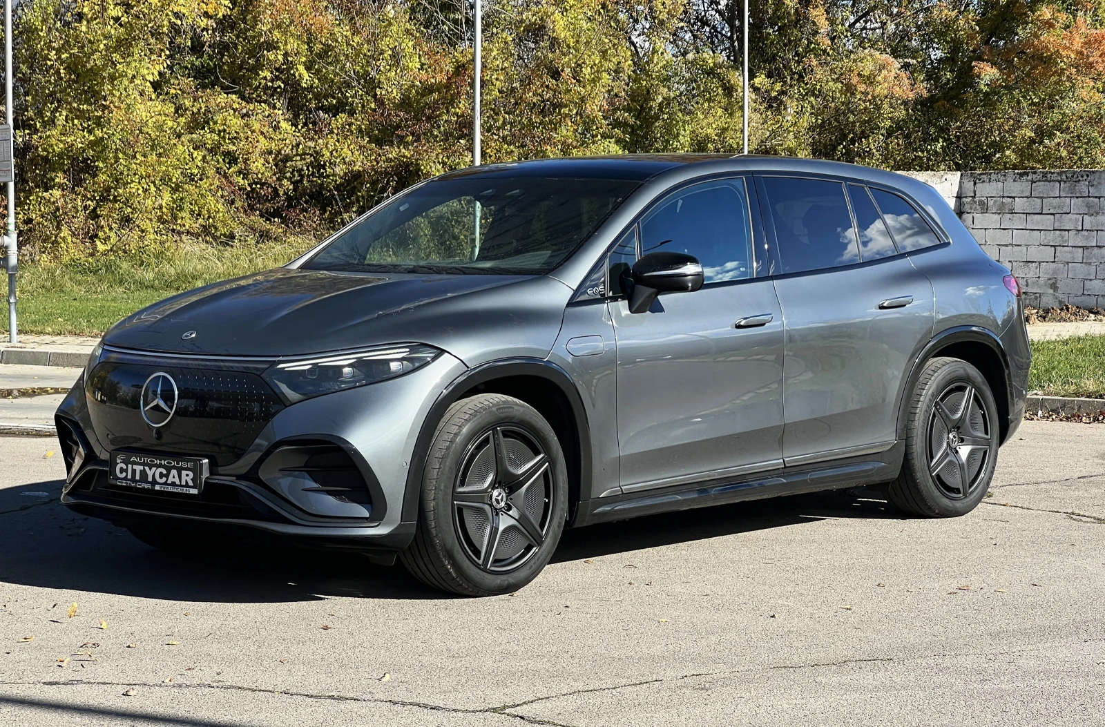 Mercedes-Benz EQS 580 SUV/AMG/4M/HYPERSCREEN/BURMES/PANO/HEAD UP/360 - изображение 3