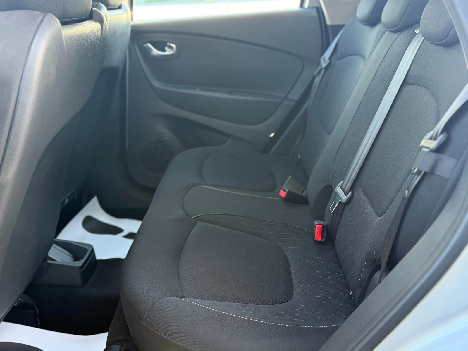 Renault Captur 6 МЕСЕЦА ГАРАНЦИЯ/1.5DCI Автоматик/Facelift - изображение 8