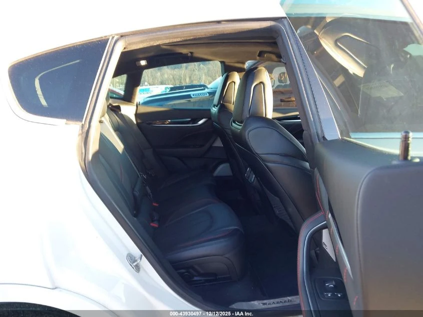 Maserati Gransport 3l Levante - изображение 8