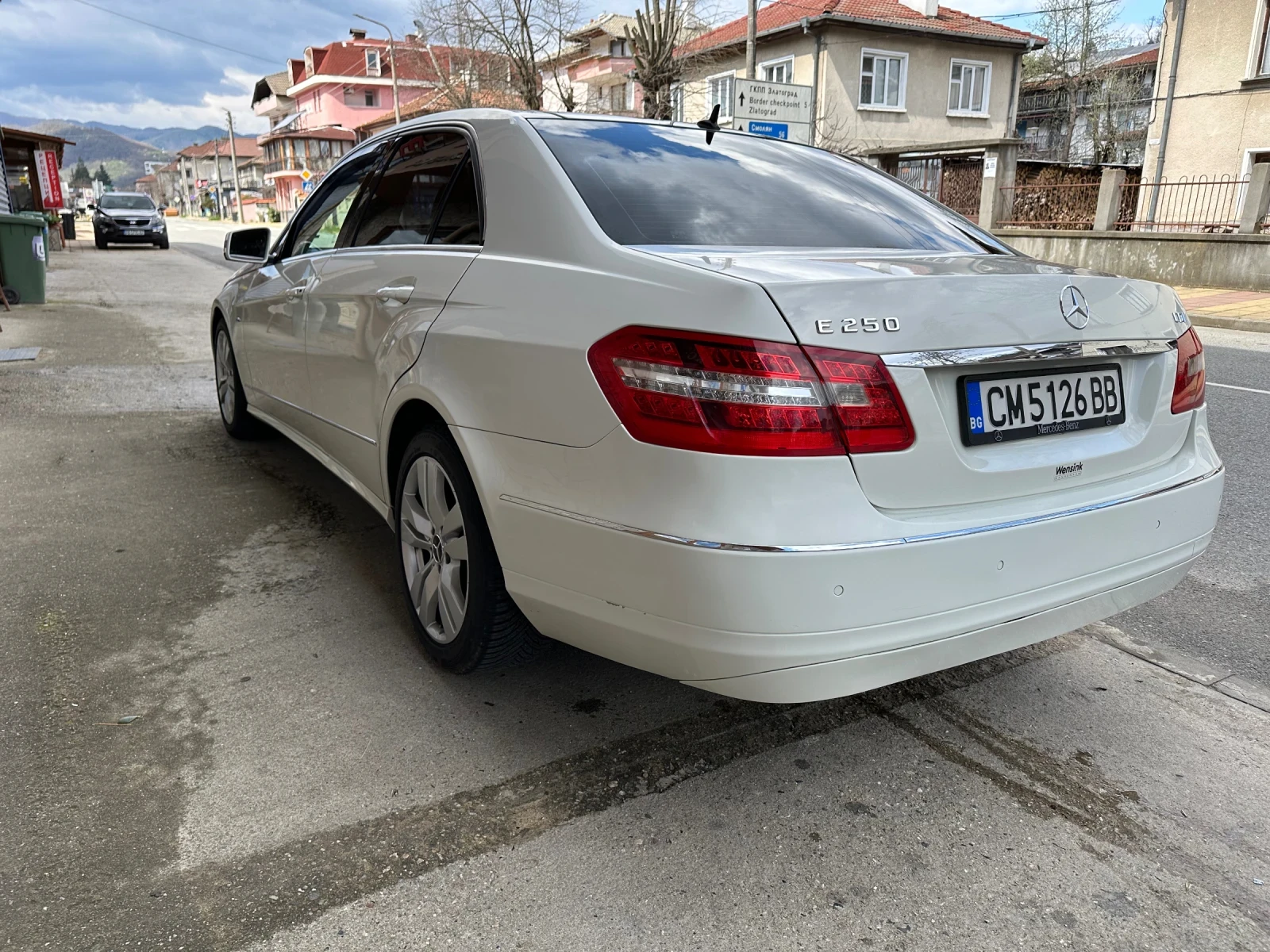 Mercedes-Benz E 250 CDI, снимка 5 - Автомобили и джипове - 54099422