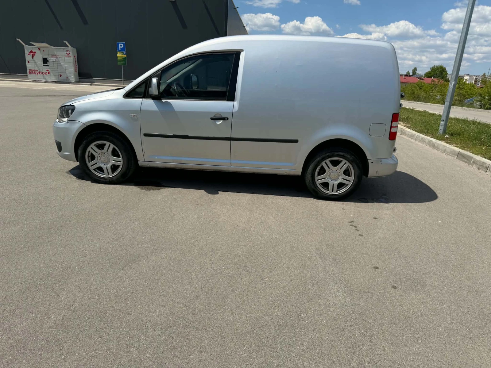 VW Caddy 1, 6, снимка 2 - Автомобили и джипове - 54449806