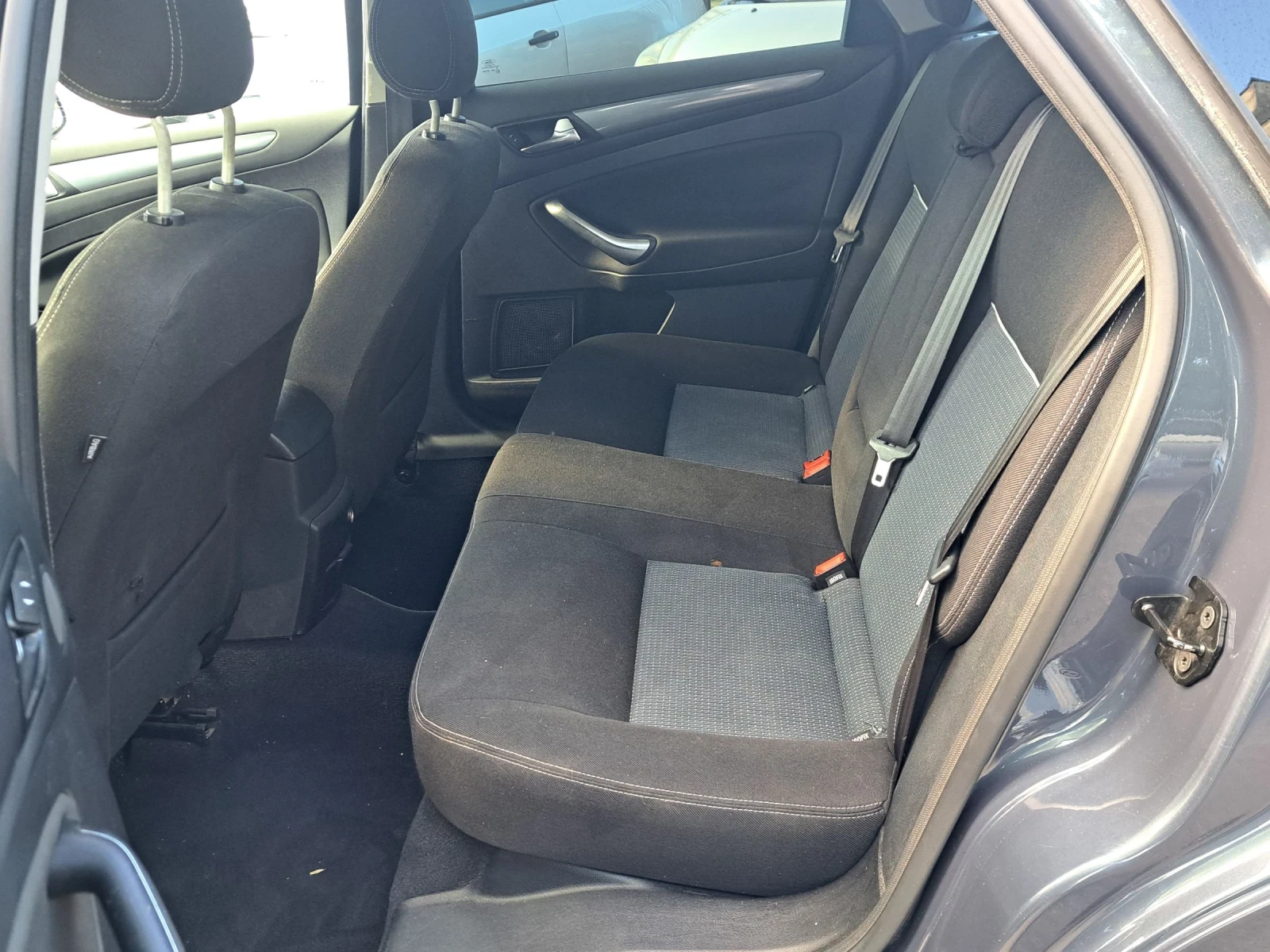 Ford Mondeo 2.0 tdci 140kc FaceLift  | Mobile.bg � ����������� 13