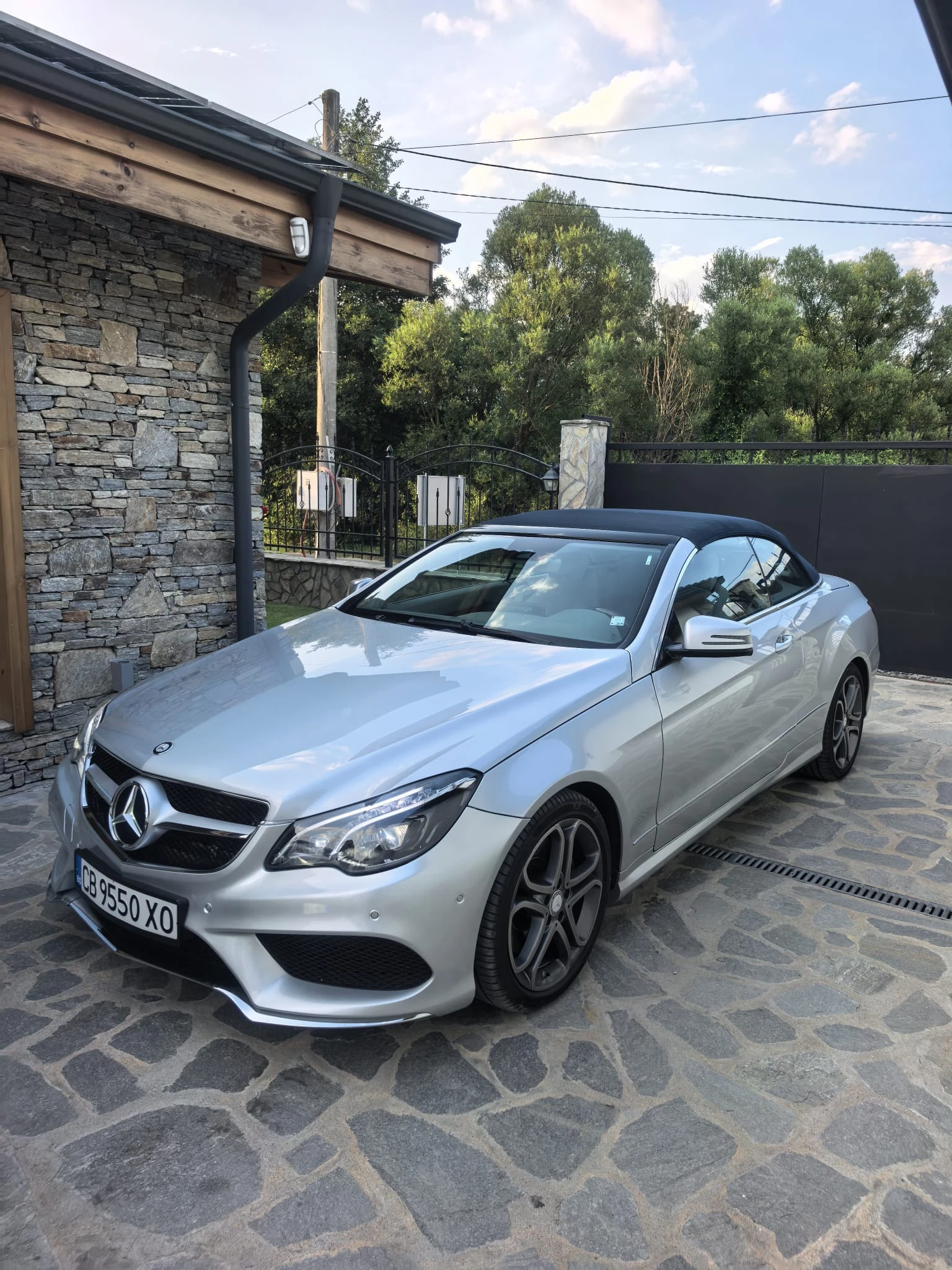 Mercedes-Benz E 500 Cabriolet V8 / Facelift / 124 000 км, снимка 11 - Автомобили и джипове - 55724021