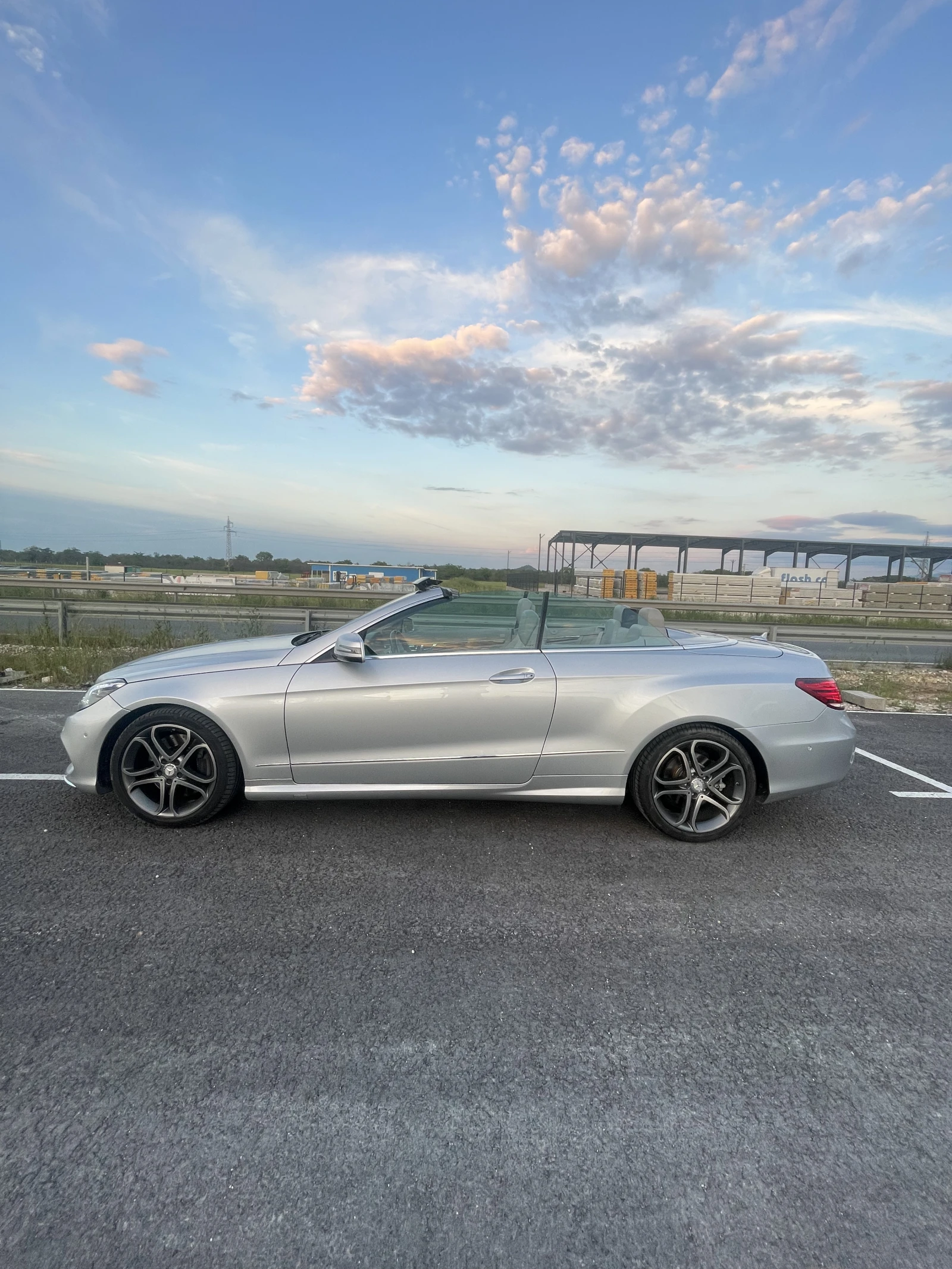 Mercedes-Benz E 500 550 Cabriolet , снимка 16 - Автомобили и джипове - 54632775