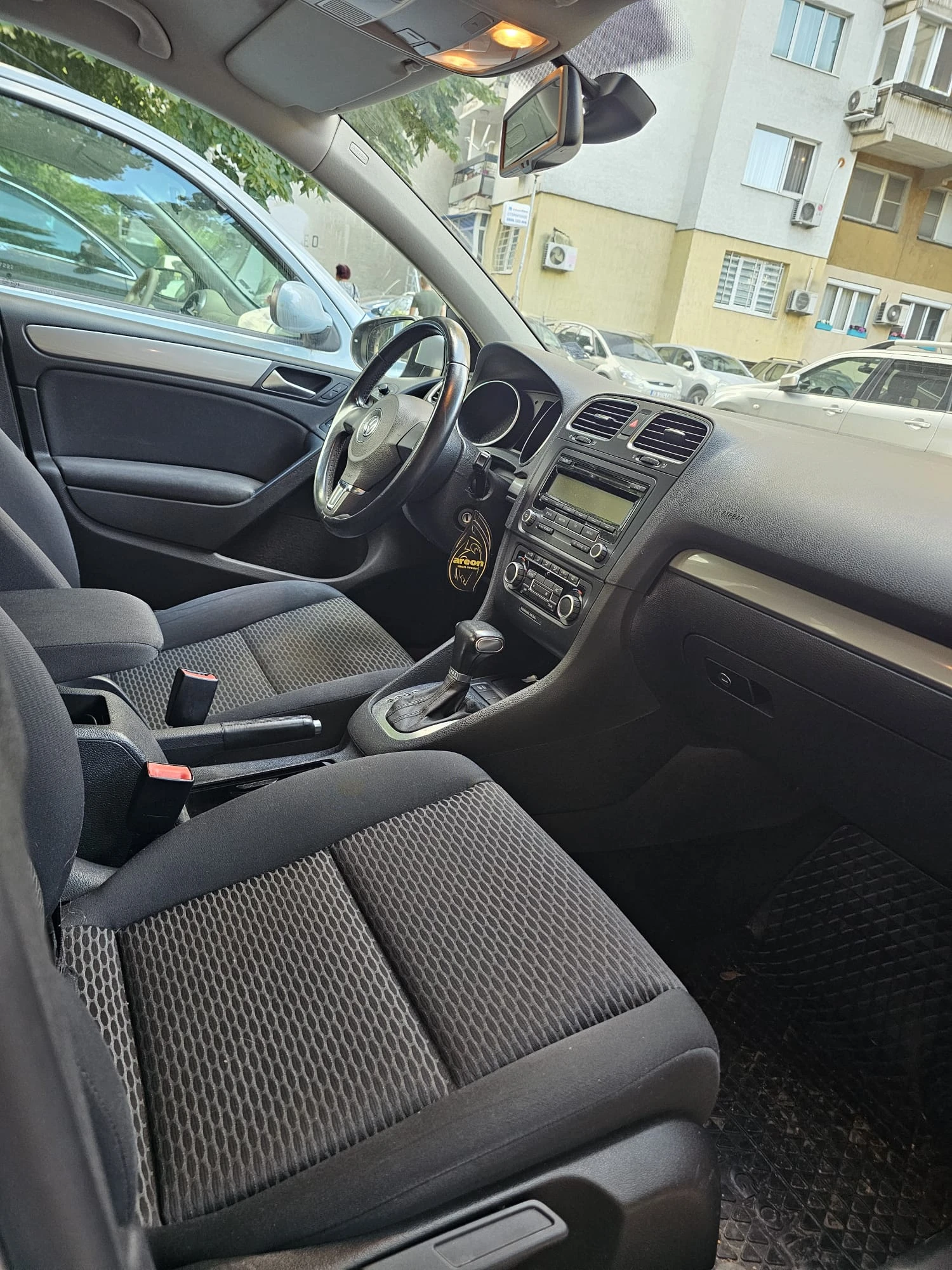 VW Golf, снимка 11 - Автомобили и джипове - 54692069