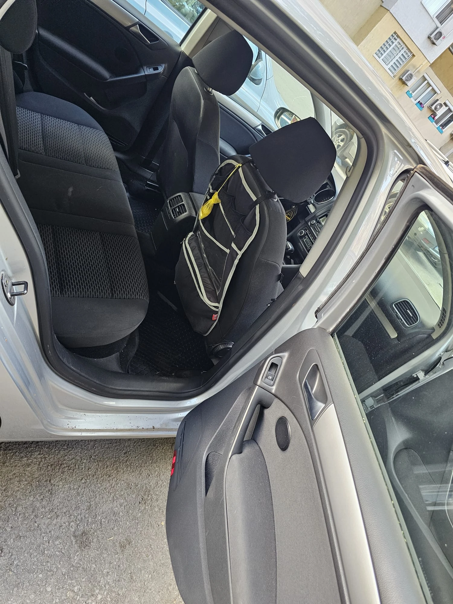 VW Golf, снимка 10 - Автомобили и джипове - 54692069