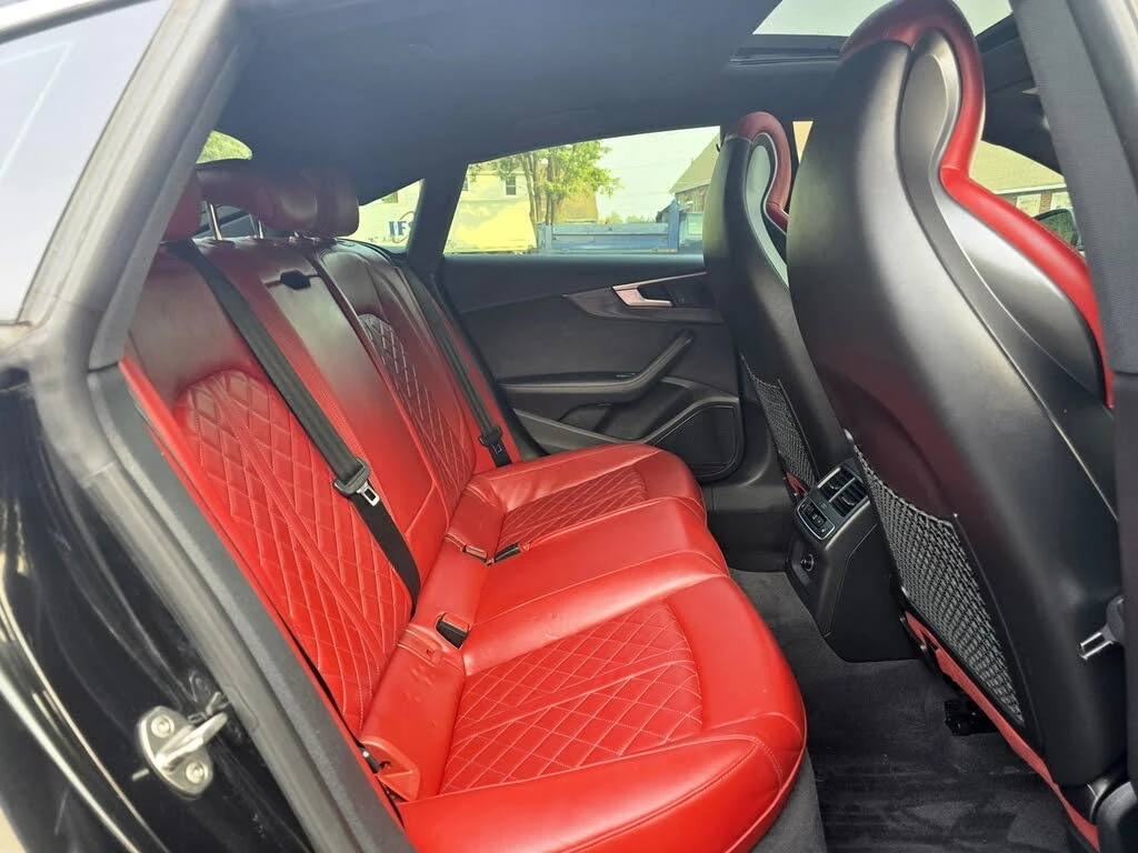 Audi S5 Sportback 3.0 TFSI* QUATTRO* Technik* BANG&OLUFSEN, снимка 17 - Автомобили и джипове - 55446046