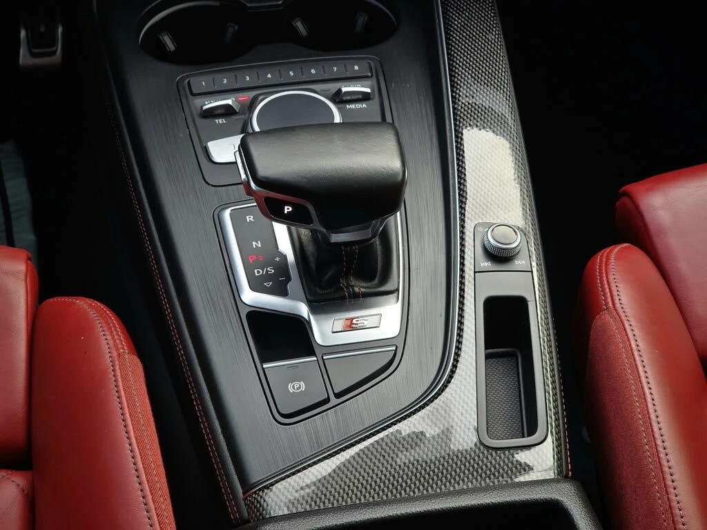Audi S5 Sportback 3.0 TFSI* QUATTRO* Technik* BANG&OLUFSEN, снимка 12 - Автомобили и джипове - 55446046