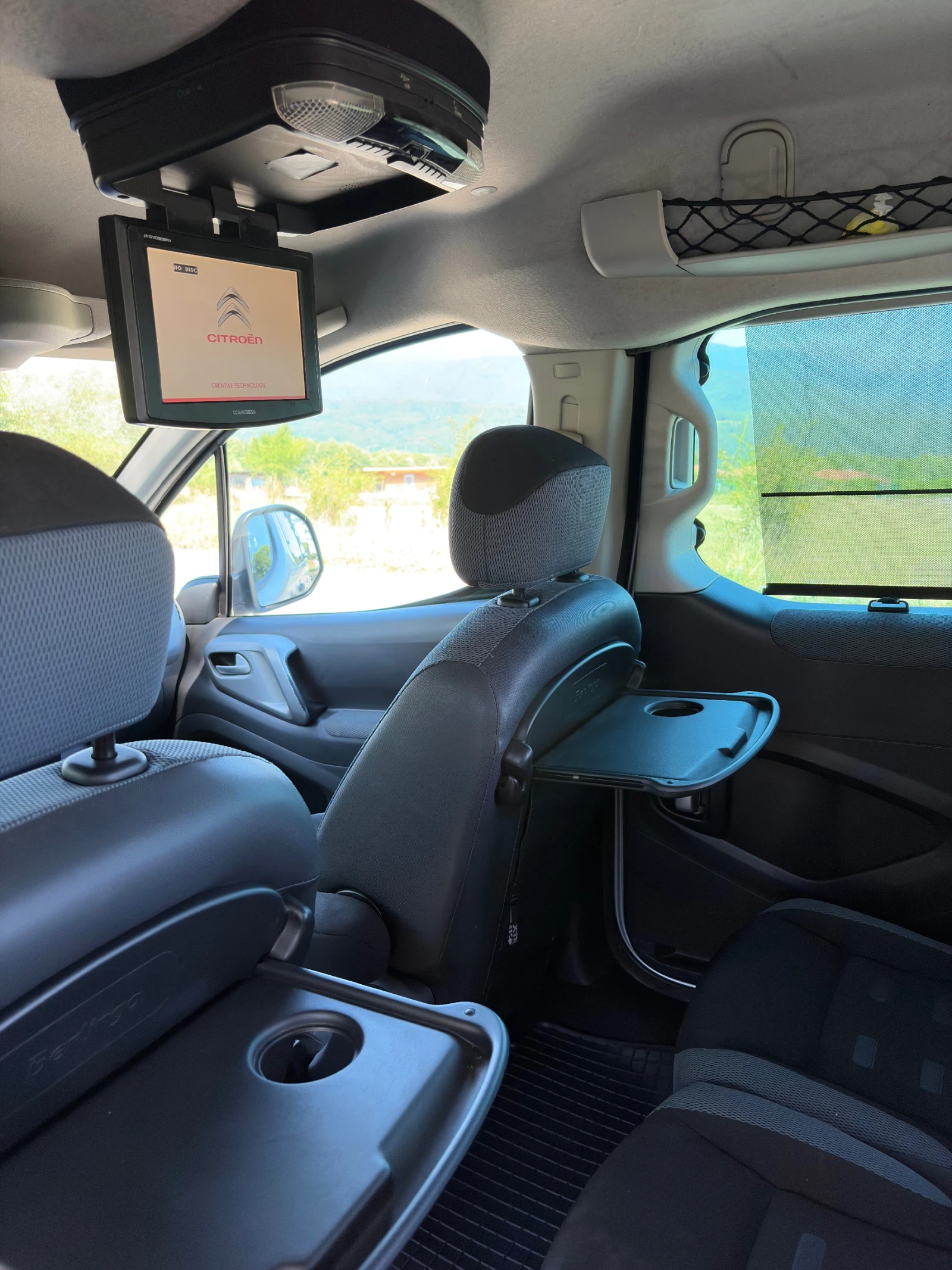 Citroen Berlingo 1.6 hdi XTR, снимка 13 - Автомобили и джипове - 55640667
