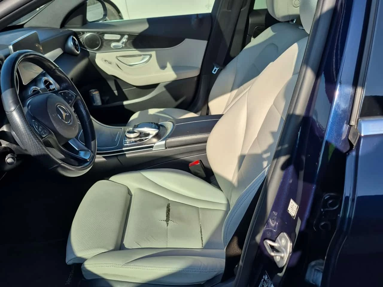 Mercedes-Benz C 300 АМГ ПАКЕТ/CARFAX/ПОДГРЕВ/ПАМЕТ/ПАНОРАМА/, снимка 5 - Автомобили и джипове - 55711784