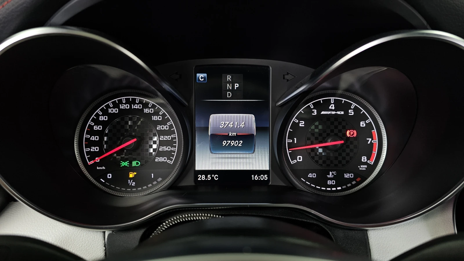 Mercedes-Benz C 43 AMG NIGHT PK* HUD* PANO* ПОДГРЕВ* KEYLESS* КРАЙНА ЦЕНА, снимка 7 - Автомобили и джипове - 56061512