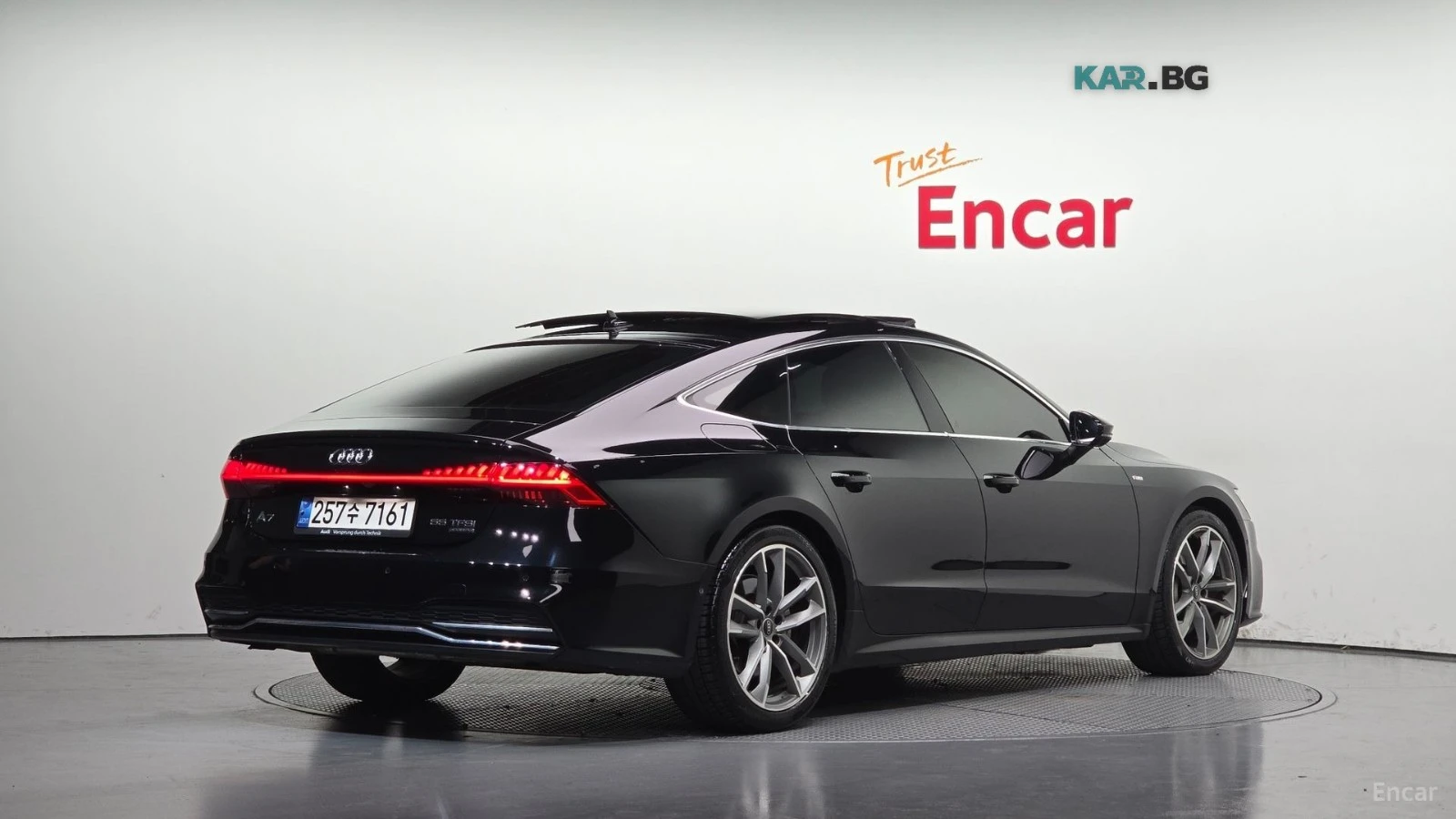 Audi A7 QUATTRO* PREMIUM* DISTRONIC* 360* ОБДУХ* МАСАЖИ* , снимка 3 - Автомобили и джипове - 56119461