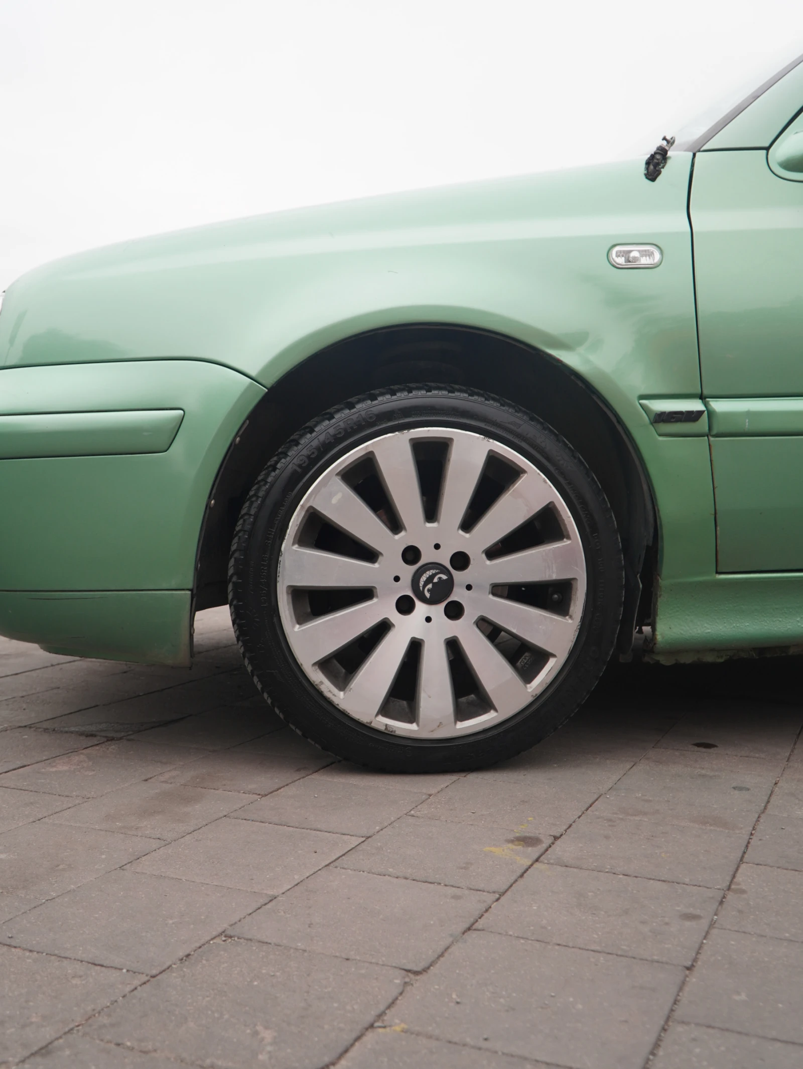 VW Golf, снимка 5 - Автомобили и джипове - 56315089