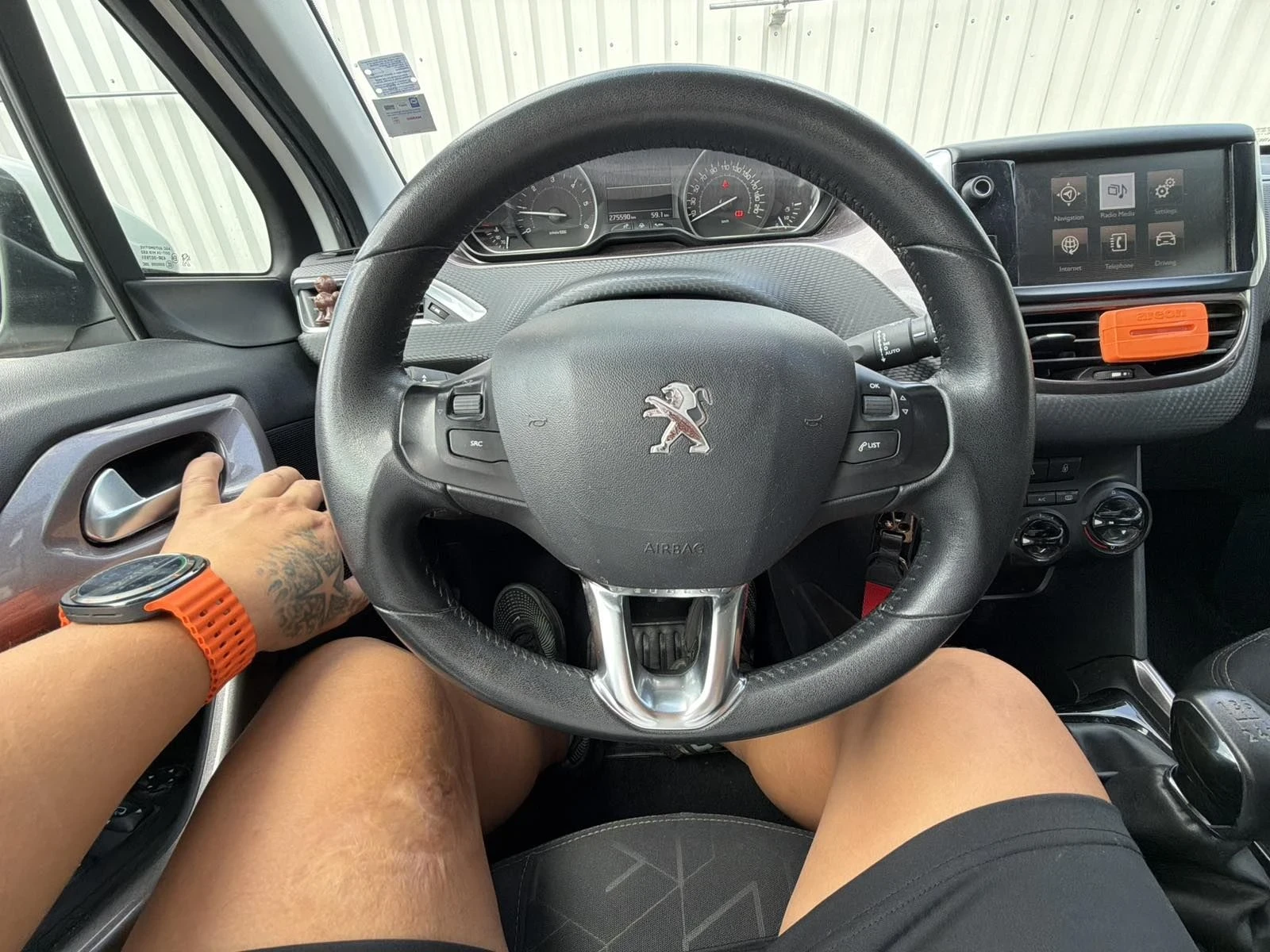 Peugeot 2008, снимка 10 - Автомобили и джипове - 56315468