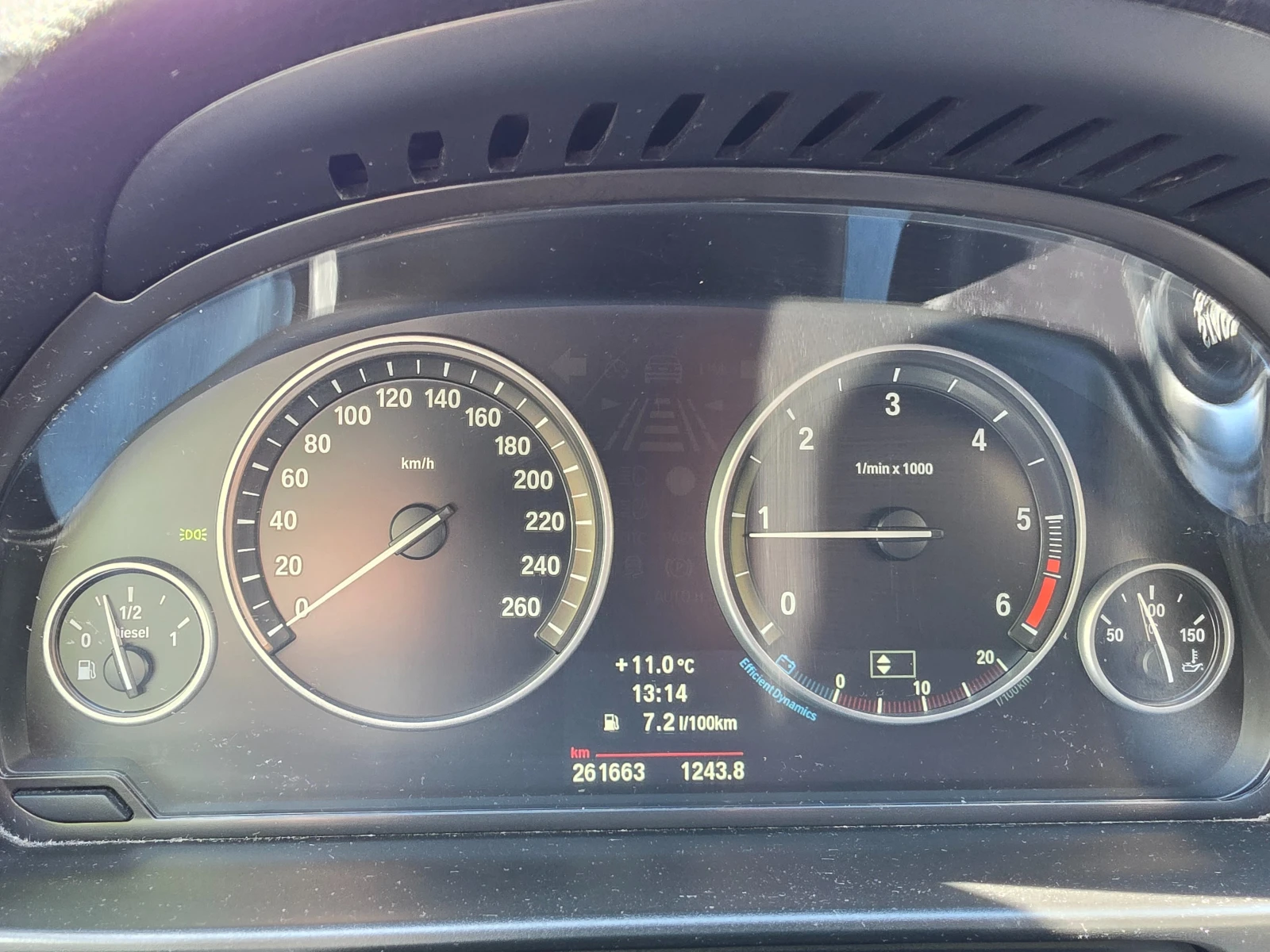 BMW 520, снимка 8 - Автомобили и джипове - 56350643