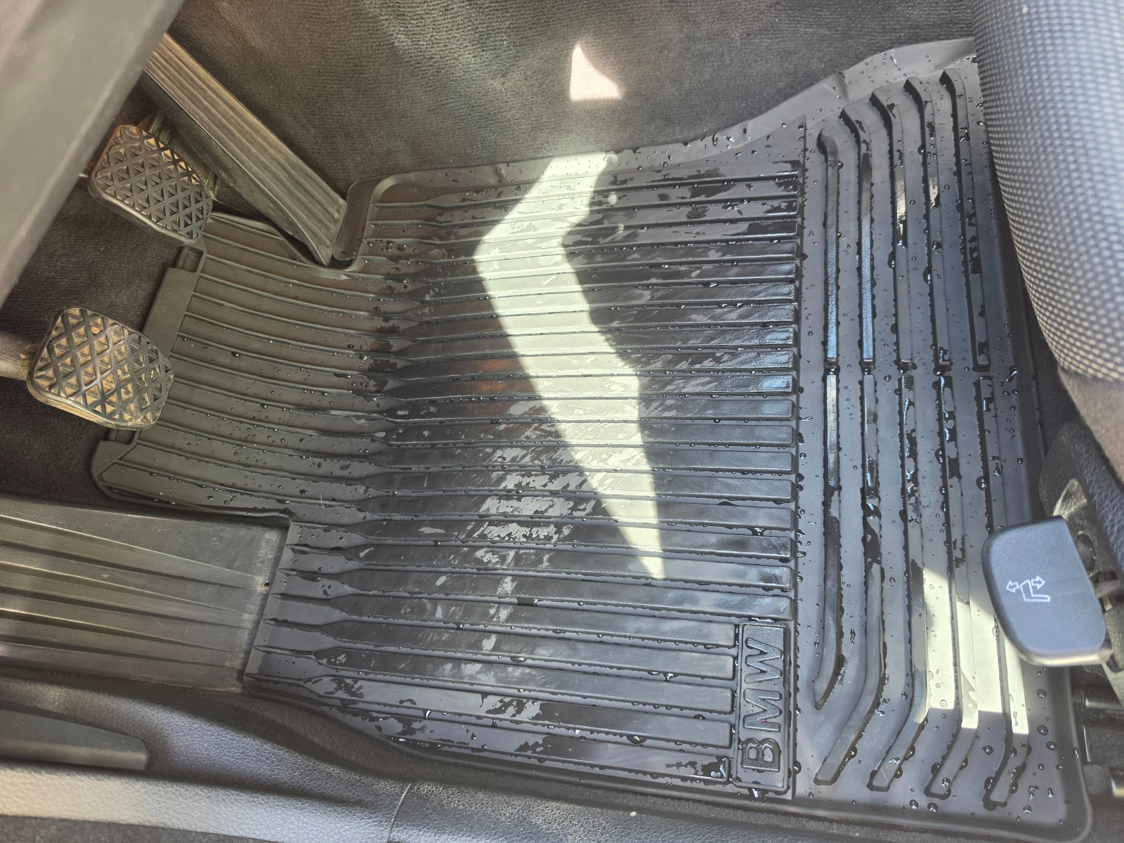 BMW 520, снимка 15 - Автомобили и джипове - 56350643