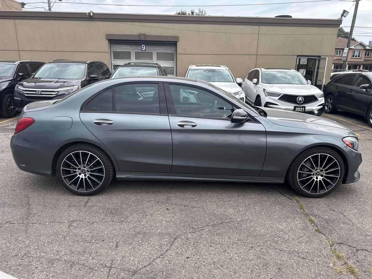 Mercedes-Benz C 300 / AMG PACK / AMBIENT / PANO / ���������� | Mobile.bg � ����������� 3