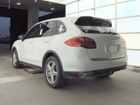 Porsche Cayenne PLATINUM EDITION* BOSE* PANO* ОБДУХ* ФИКС.ЦЕНА, снимка 4