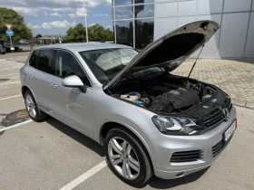 VW Touareg Реални км Сервизна - 12700 € / 24839.04 лв. - 37876137 9