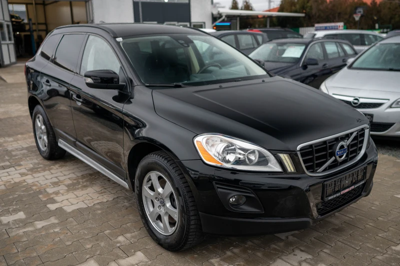 Volvo XC60 2.4* D5* дизел, снимка 5 - Автомобили и джипове - 48206502