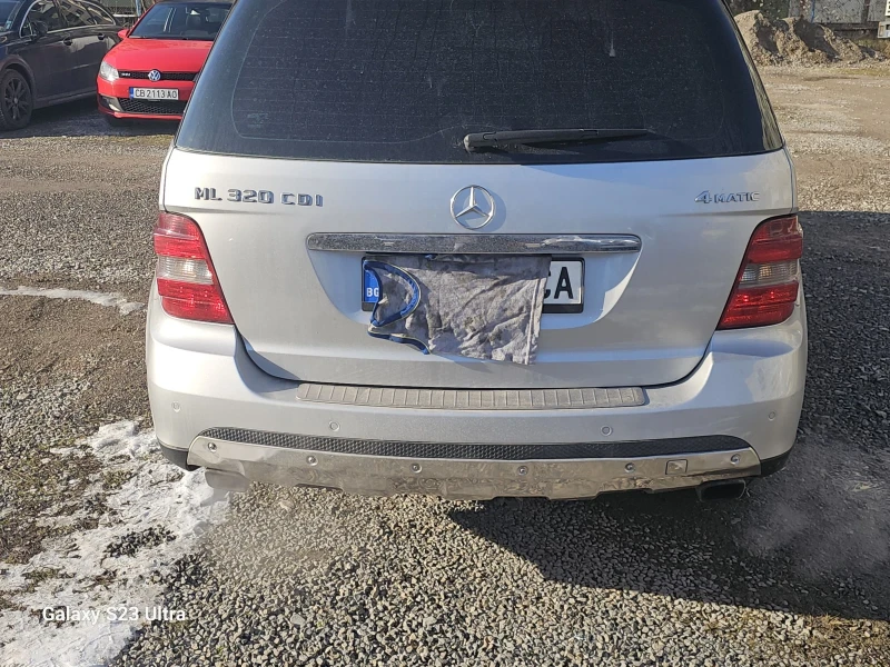 Mercedes-Benz ML 320, снимка 10 - Автомобили и джипове - 48558284