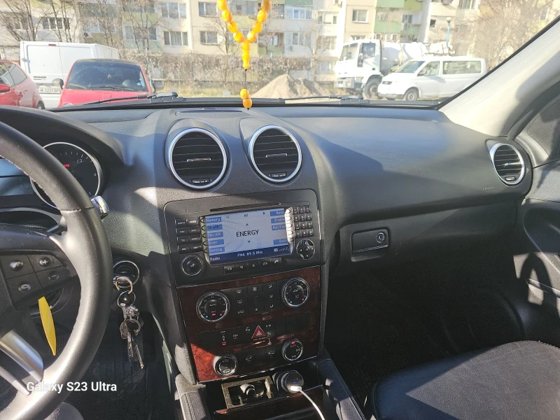 Mercedes-Benz ML 320, снимка 8 - Автомобили и джипове - 48558284