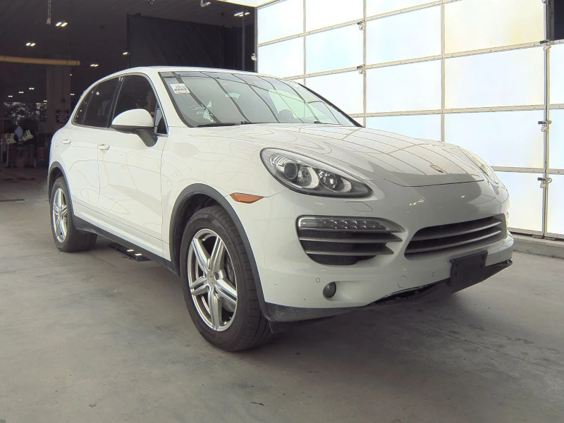 Porsche Cayenne PLATINUM EDITION* BOSE* PANO* ОБДУХ* ФИКС.ЦЕНА, снимка 3 - Автомобили и джипове - 48847292