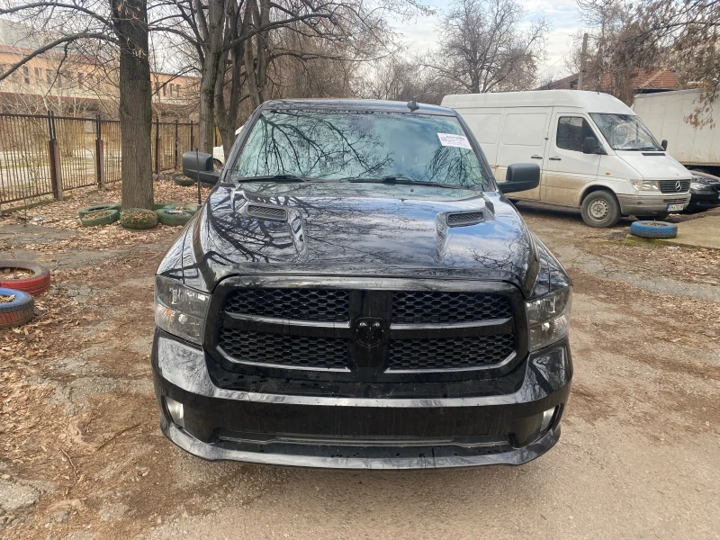 Dodge RAM 1500 5, 7 HEMI 4* 4 90000 км, снимка 2 - Автомобили и джипове - 48933640