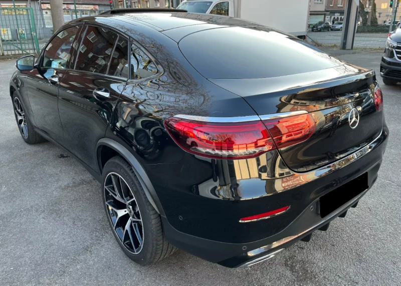 Mercedes-Benz GLC 300 Coupe 4Matic AMG, снимка 4 - Автомобили и джипове - 52040432