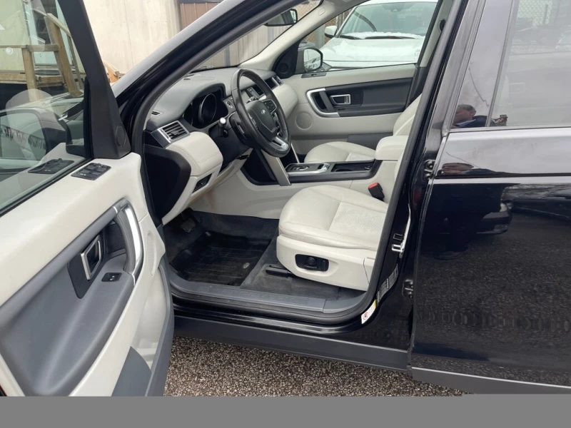 Land Rover Discovery Sport * SE 4WD * CARFAX * ЦЕНА ДО БГ, снимка 10 - Автомобили и джипове - 52866382