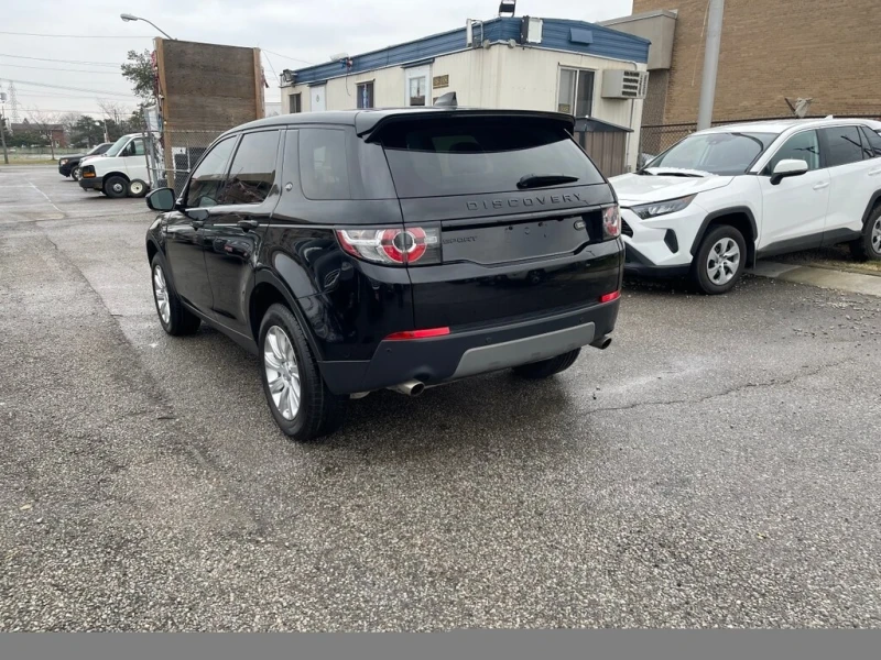 Land Rover Discovery Sport * SE 4WD * CARFAX * ЦЕНА ДО БГ, снимка 5 - Автомобили и джипове - 52866382