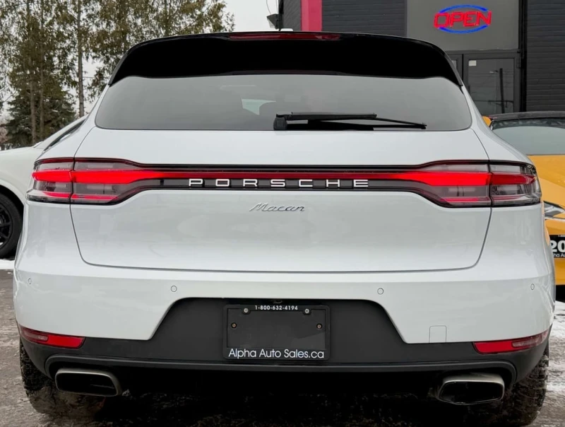 Porsche Macan * CARFAX * БЕЗ ПЪРВОНАЧАЛНА ВНОСКА, снимка 4 - Автомобили и джипове - 53102745